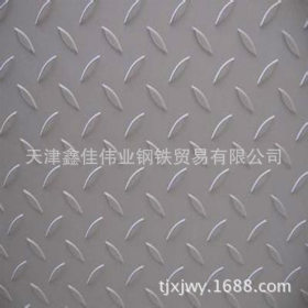 楼道里面用的防滑板材质一般为304防滑不锈钢板规格齐全