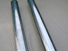 供应X5CrNi18-10不锈钢棒材1.4301镜面抛光不锈钢板材棒子