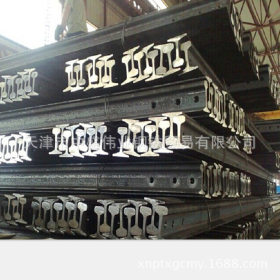 兰州钢轨 轨道QU100 qu100钢轨厂 100kg钢轨价格 批发零售！