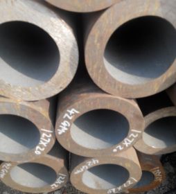 厂家供应优质厚壁钢管42CrMO钢管规格齐全批发大口径无缝管