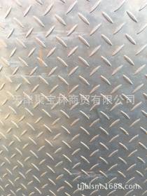 铺地面防滑作用花纹板-天津花纹钢板供应