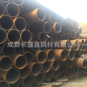 厂家批发各种规格、厚度的焊管和架管。