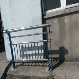 苏州304不锈钢护栏制作安装 商厦内护栏扶手安全美观免维护
