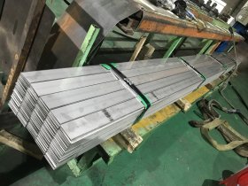 厂家直销 304  304工业不锈钢深冲板拉伸不锈钢卷磨砂分条贴膜板