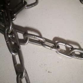 国标SUS304不锈钢链条，起重不锈钢链条，宠物不锈钢链条