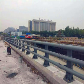 重庆 防撞护栏 供应安装 真材实料 安装快捷 服务周到