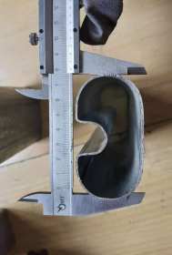 圆形凹槽管-双面凹槽钢管-专业生产凹槽钢管